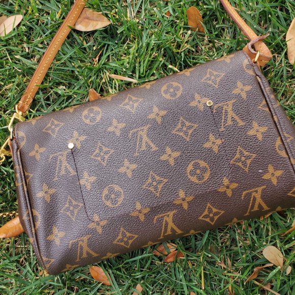 Louis Vuitton Favorite MM - Picture 2 of 5